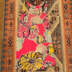 Size medium Lilly Pulitzer top